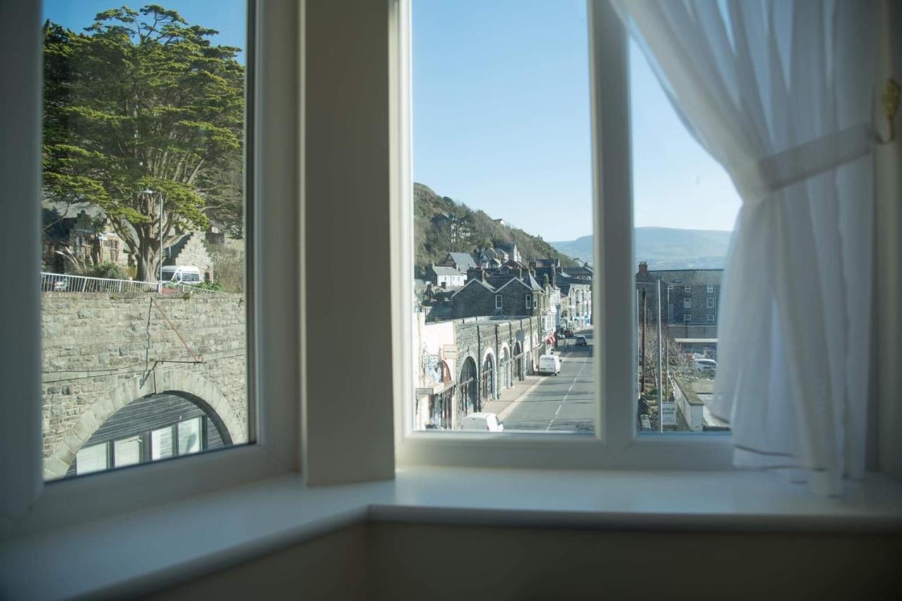 The Royal Bed & Breakfast Barmouth Dış mekan fotoğraf
